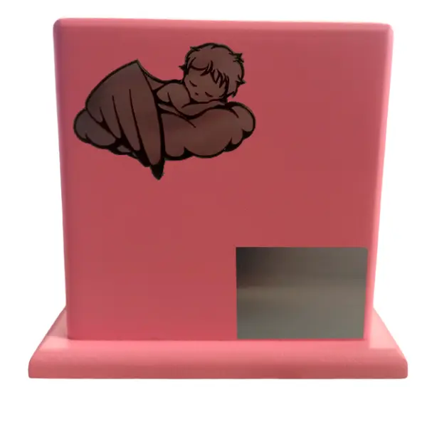 La Urna Infantil Básica Rosa es una opción delicada y amorosa para recordar a un niño. Su suave tono rosa simboliza el cariño y la ternura, creando un espacio de recuerdo lleno de amor y respeto